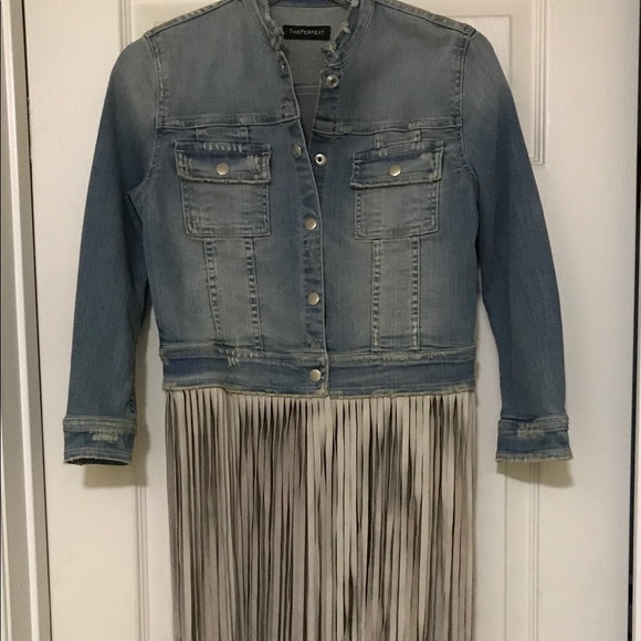 ThePerfext denim jacket with fringe detail - Picture 4 of 16